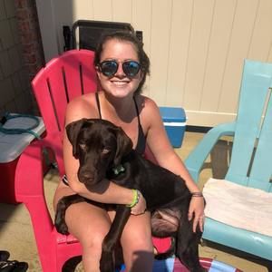 Meet your Posher, Nina